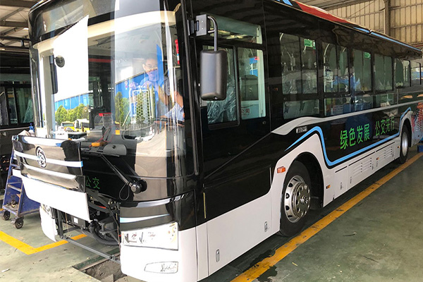 制動(dòng)系統(tǒng)是有哪些部分組成？